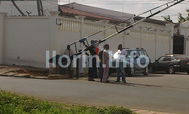 Mourners gathering at Olusola Saraki's Ilofa road residence in Ilorin Mourners gathering at Olusola Saraki's Ilofa road residence in Ilorin